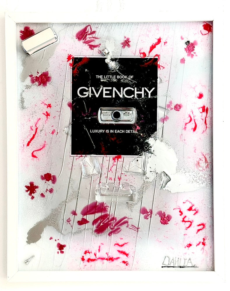 Givenchy Dahlia, fractured