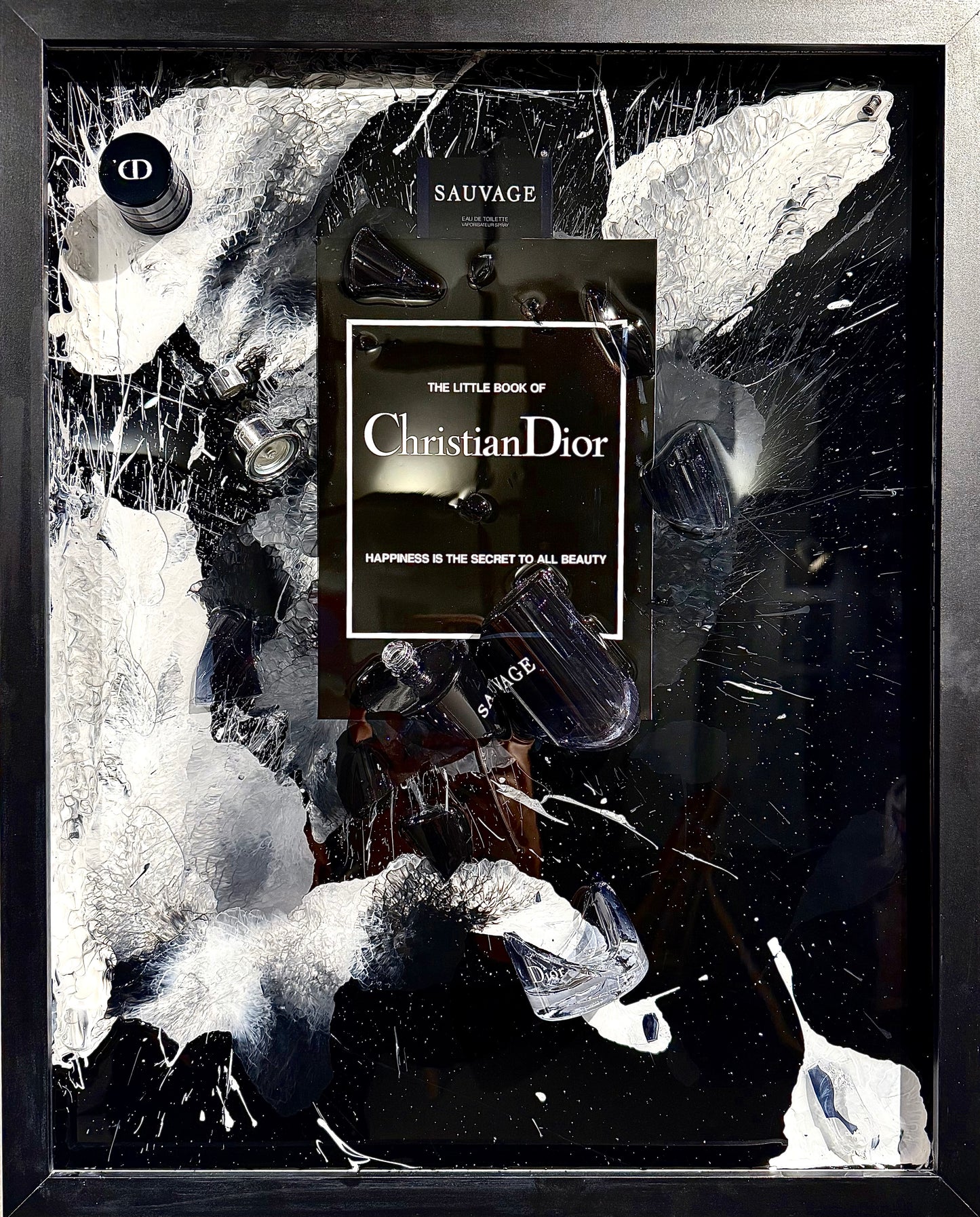 Christian Dior Sauvage, fractured