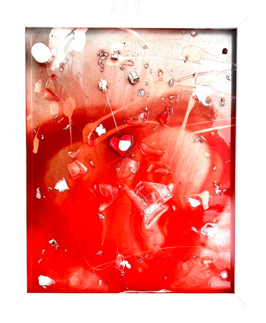 Dolce Gabbana Love is Love, fractured