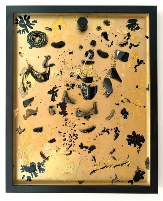 Gisada cologne, fractured